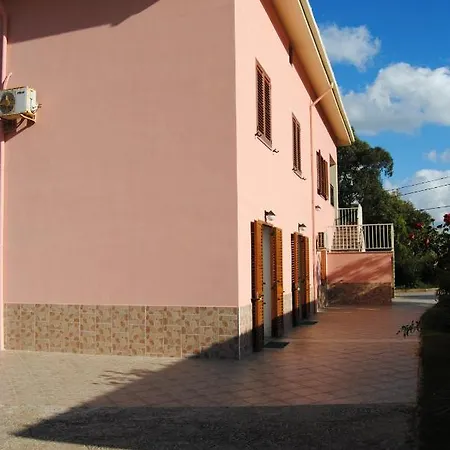 Arenosu25 3* Alghero